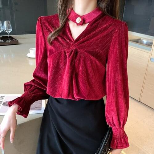 Folds Tops Solid Blouses Women Autumn Gold Velvet Long Sleeve V-neck Hollow Out Blouse Female 2021 New Korean Shirts