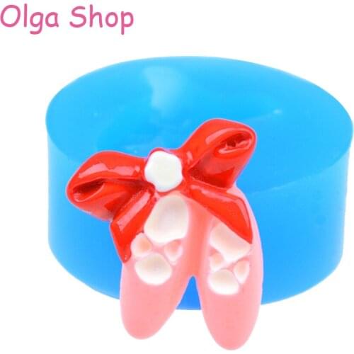 FYL050 20.8mm Girl Shoes Flexible Silicone Push Mold for Fondant, Sugarcraft, Cabochon, Resin, Polymer Clay, Gum Paste, Candle