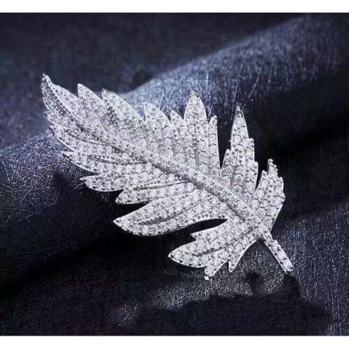 2021 Fashion jewelry Europe and the United States big name leaf hot pin Crystal From Austrian For Women Wedding Party brooch