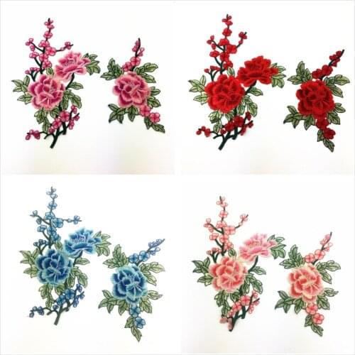 Flowers Embroidered Patch Iron On Red Rose Fabric Repair Sew Badges Clothes Appliques DIY Wedding Sticker