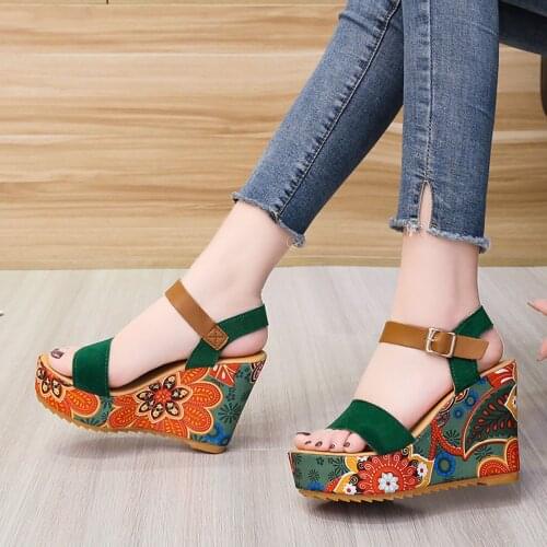 Summer Sandals Women Fashion Open Toe Premium Breathable Sandals Flower Buckle Leather Wedges Anti-slip Breathable Shoes