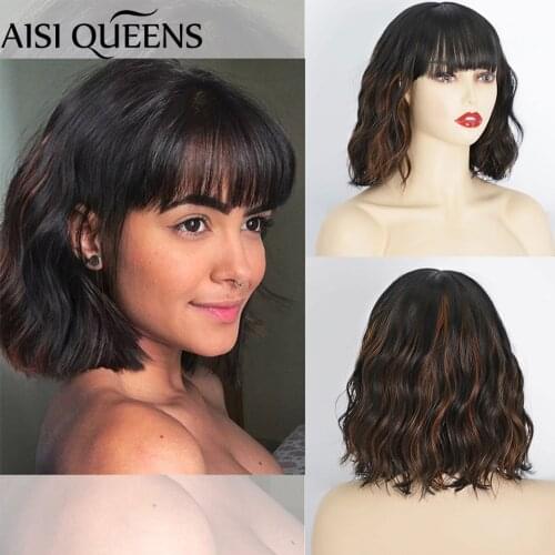 AISI QUEENS Black Mixed Brown Short Water Wavy Synthetic Wigs With Bangs for Women Red Brown Purple High Resistant Fiber Hair