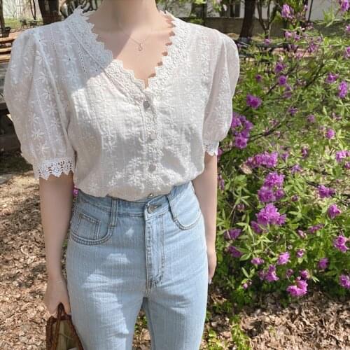 Korean Style Lace Embroidered Shirt Women Summer Dress 2021 New Design Sense Niche Top