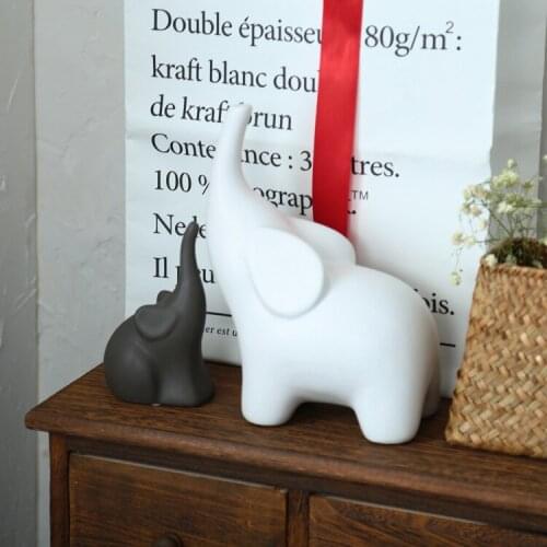 European ceramic home wine cabinet decoration living room TV cabinet new bedroom entrance home bedroom placement