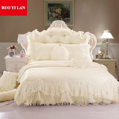 Light white Jacquard Silk Princess bedding set 4pcs silk Lace Ruffles duvet cover bedspread bed skirt bedclothes king queen size