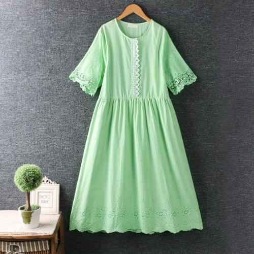 Summer new solid fresh O neck Hollow Flower Short Sleeve Midi casual Dress