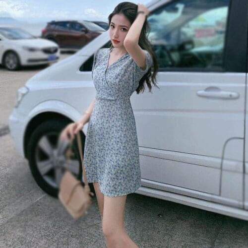 DAXIN Women Summer V-Neck Floral Print Dress Fashion Fresh Style Ladies Short Sleeves Retro Female vestidos