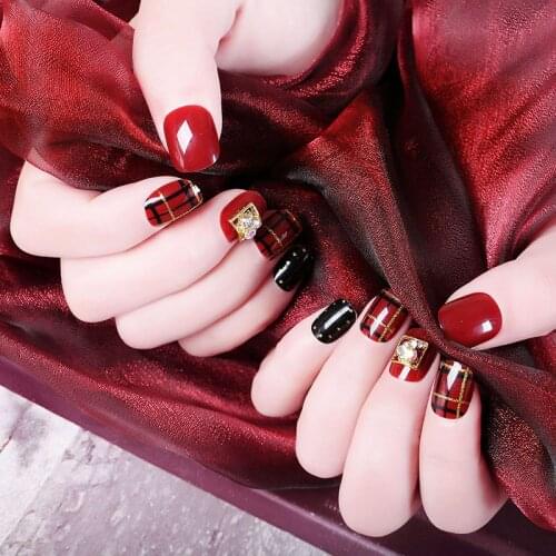 24PCS/box Short Full Cover acrylic press on nails for Wedding Burgundy Diamond-studded Glitter Decorated Fake Nail with 2g glue