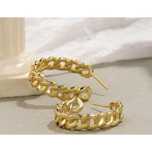 Morivovog Stud Earrings