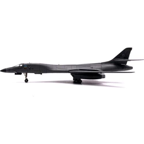 21.5CM Diecast 1/200 Scale US B-1B Long-range Strategic Bomber Fighter Aircraft Airplane Models Adult Children Toys Collectible