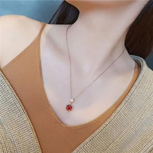 Korean Popular Fox Necklace Female Red Titanium Steel Clavicle Chain Anti-Allergic And Non-Fading Lucky New Years Brave Pendant