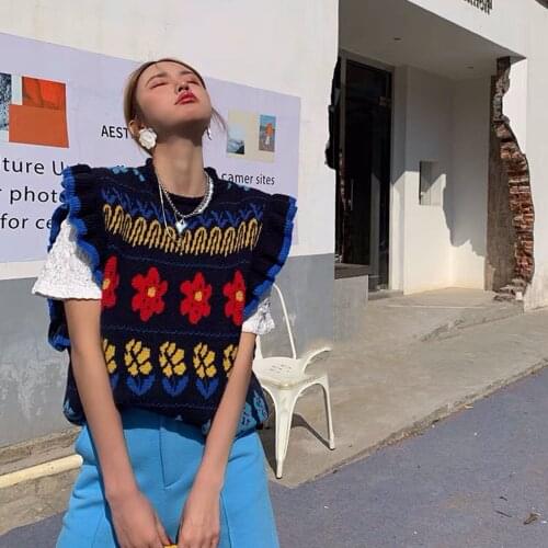 Women Autumn Girls Sweet Style Floral Pattern Round Collar Fly Sleeve Lace Knitwear Casual Loose Tops Temperament Knitted Vest