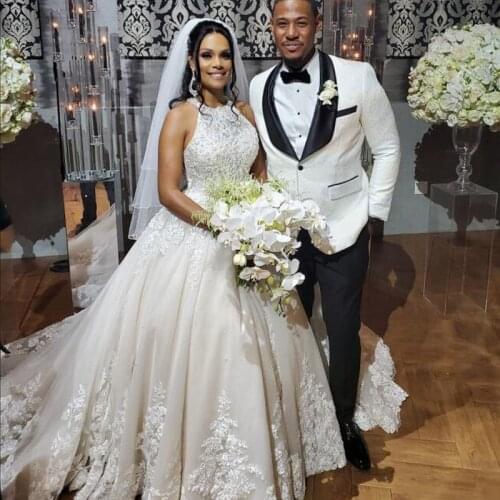 Ball Gown Wedding Dresses 2020 Jewel Neck Sleeveless Lace Appliques Tulle Train Bridal Gowns vestidos de novia