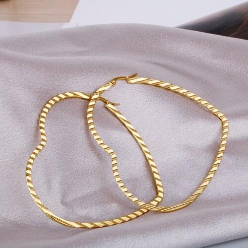 Stainless Steel Big Hoop Heart Earring for Women Gold Color Girl Large Fashion Party Luxury New Ear Jewelry Wholesale Hot 2021