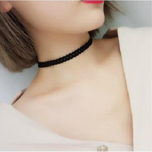 Sexy Hollow Out Black Lace Choker Necklace Women Elegant Gothic Choker Chain Fashion Short Necklace Accessories Wholesale