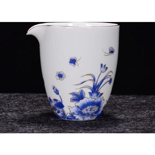 250ml Jingdezhen Fair Cup Office Kung Fu Tea Set Drinkware Blue and White Porcelain Tea Mug Coffee Milk Cups for Birthday Gifts