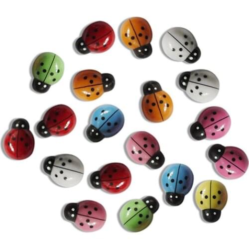 80% HOT SALE 100Pcs Mini 3D Plastic Ladybug Micro Landscape Bonsai Ornament Home Office Decor