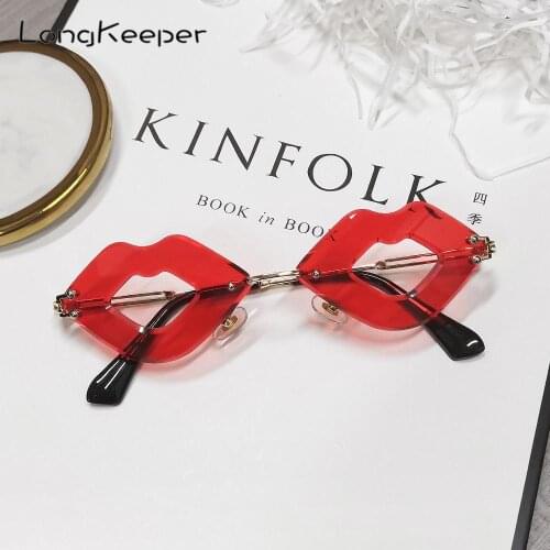 Fashion Unique Rimless Lips Shape Sunglasses Women Retro Clear Ocean Lens Sun Glasses Party Decoration Eyewear lunette de soleil