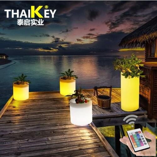 Planter LED Colorful Lighting Plastic LED RGB 16 Color Changing Lighted Plant Pots For Wedding Commercial Activity Decoration