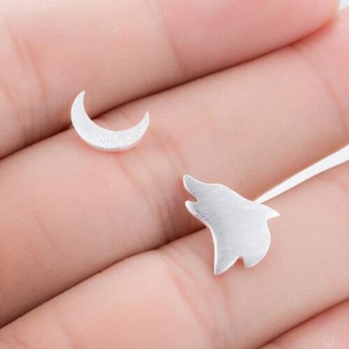 SMJEL Punk Sliver Wolf and Moon Stud Earrings for Women Pendientes Bijoux Spirit Animal Jewelry Men Gifts S206