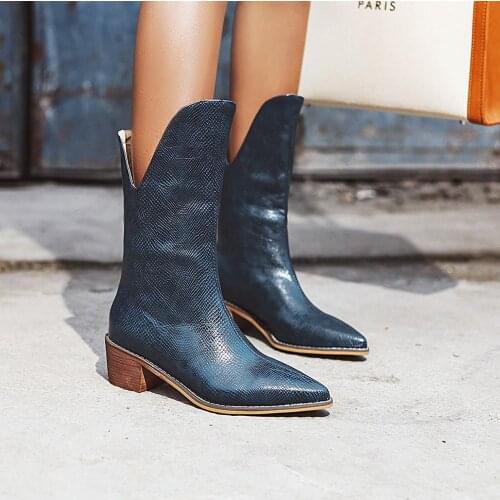 2019 Autumn Winter Fashion Cowgirl Boots Women Shoes Western Cowboy Ankle Boots Pointed Toe Leather Black Shoes Woman Heel Boots