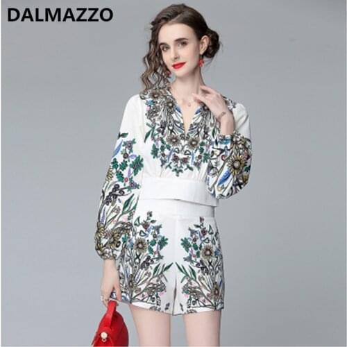 2021 Spring Designer Women‘s Printed Suits V Neck Lantern Long Sleeve Tops + Short Pants Two Pieces Set Feminino Big Size XXL