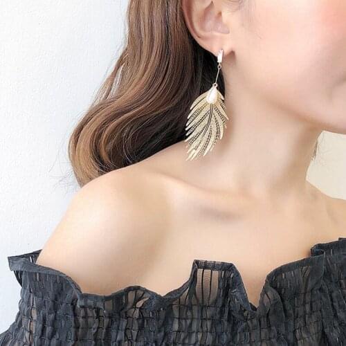 European and American Gold Leaf Pendant Earrings For Woman Personality Trendy Earrings Temperament Tassel Big Earrings Jewelry