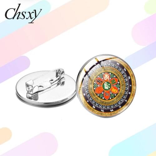 CHSXY Buddhism Six Words Big Buddha Curse Statement Brooch Retro Print Glass Round Metal Pins Button Icon Badges for Bag Clothes