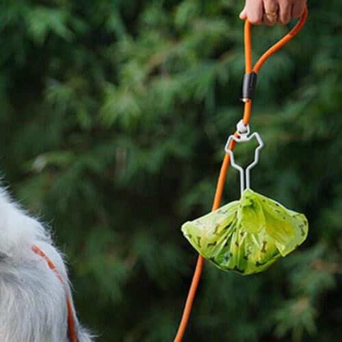 Pets Dog Traction Rope Garbage Portable Hook Bag Hands-Free Clip Pet Poop Bag Holder Cleaning Tools Supplies 1 Pc