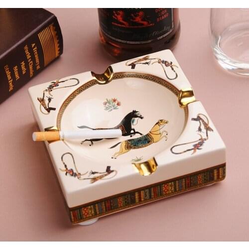 European style living room decoration Home Furnishing grade ceramic ashtray stylish retro gift gift to send boyfriend
