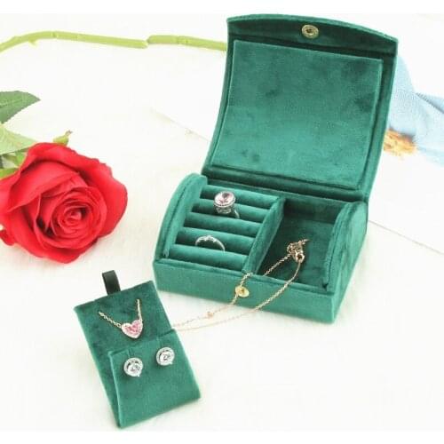 HOSENG Green Color Luxury Velvet Jewelry Storage Box Women Travel Earring Ring Case Birthday Necklace Gift Package HS_327