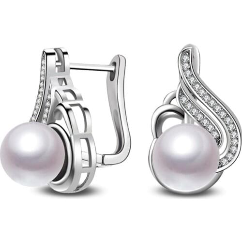 Womens Luxury Exquisite Design Stud Earrings Shiny Crystal Pearl Elegant Loops Earring Charming Ear Piercing Jewelry For Lady