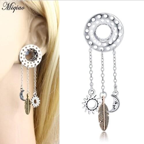 Miqiao 2Pcs 8-18mm Ear Tunnels and Plugs Plugs Stainless Steel Dangle Gauges Earring Expander Body Jewelry