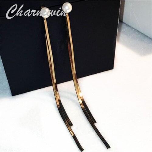 Charmwin Metal Tassel Earrings Long Earrings For Women New Fashion Classic Simulated Pearl Dangle Earrings Female Jewelry PE1537