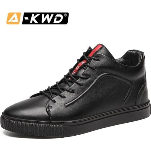 Fashion Shoes 2019 Split Leather High Tops Designer Trainers Korean Version Of The Trend Wear Resistent Black Casual Wild Shoes