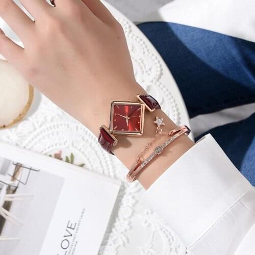 Watches Women Faux Leather Band Square Dial Quartz Watch Star Shape Bracelet Set