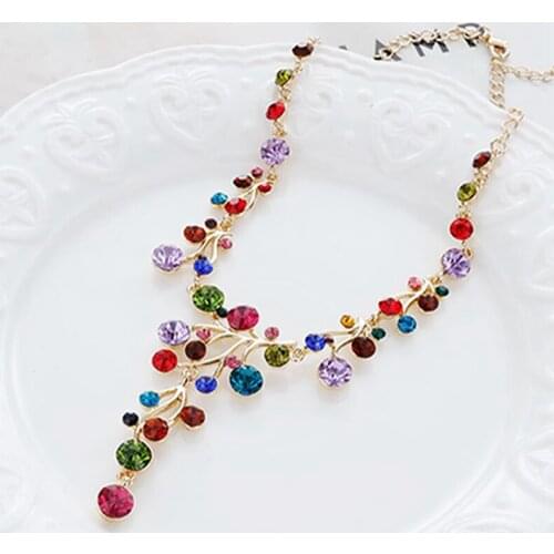 2021 Creative Personality Necklace Multicolor Austrian Element Crystal Clavicle Necklace Charm Necklace For Women Famous Jewelry