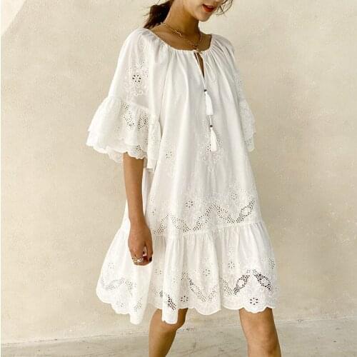 Summer Dress Women Cotton Patchwork Lace Dresses O-Neck Lantern Sleeve Dress Beach middle white Female