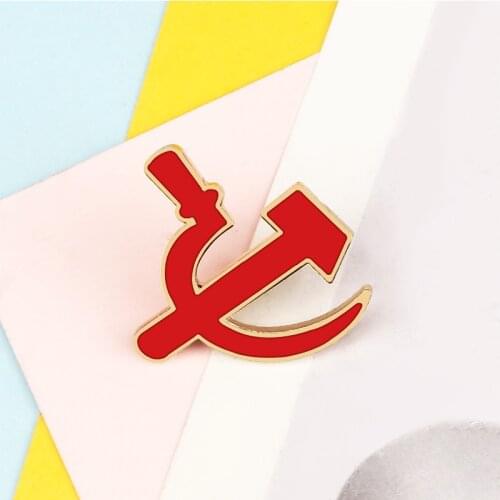 Red Sickle Hammer Enamel Pins Retro USSR Symbol Soviet Communism Brooch for Women Men Lapel Pin Clothing Hat Icon Badge Jewelry