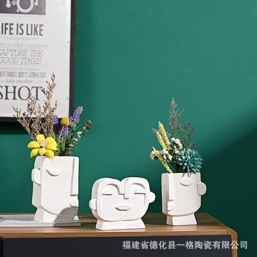 Face Art Ceramic Vase, Abstract Face Art Modern Nordic Head Sculpture Home Balcony Decoration 2021, White