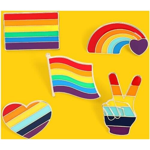 Rainbow Pride Heart Flag Enamel Pin is Love Brooches Rainbow Badges Lesbian Gay Pride Jewelry Peace and Love Gifts wholesale