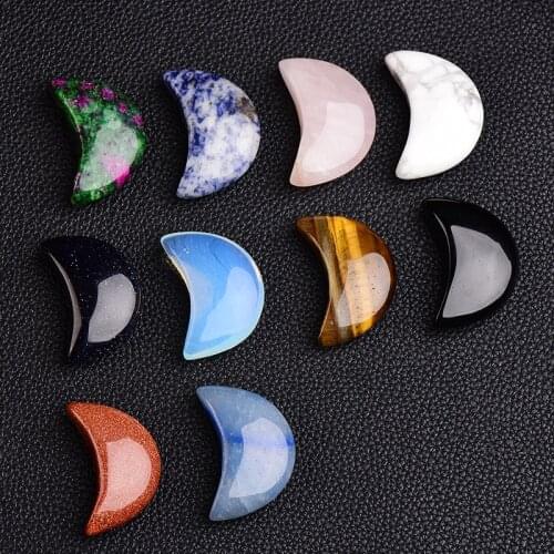 1PC Natural Crystal Stone Moon Shaped Colorfull Mascot Meditation Healing health Polished Gift Use Collection and Home decor