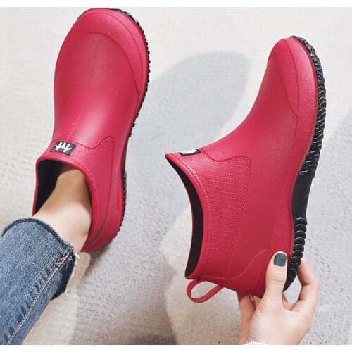 Lovers Rainboots Womens Anti-skid Ankle Boots Womens Fashion Flats Ladies Slip On Comfort Lightweight Woman Winter Plush Shoe