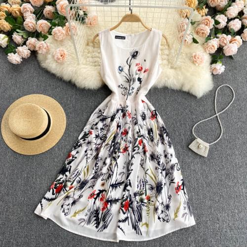 Luxury Europe Style 2021 Summer Elegant Women Sleeveless Vintage Floral Print A Line Dress Female Vacation Party Dresses