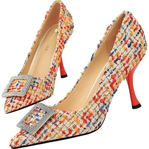 Korean version of the heels, studs and fashion, studs, tips, metal drill bits, fashion women shoes