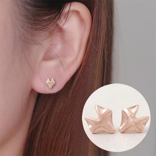 Oly2u 2018 New Fashion Tiny Vintage Earrings Fox Face Studs Earring Animal Earrings for Women Party Gift ED011