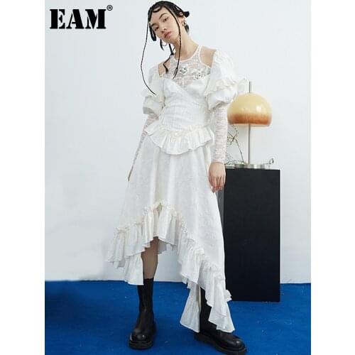 [EAM] Women White Hollow Out Lace Ruffles Dress New V-Neck Short Puff Sleeve Loose Fit Fashion Tide Spring Summer 2021 1DD7065