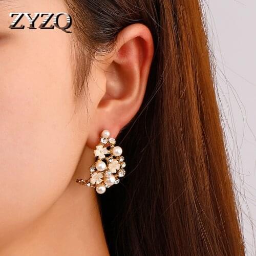ZYZQ French Temperament C-shaped Flower Stud Earrings For Women Exquisite Hollow Hoop Earrings Romantic Wedding Jewelry