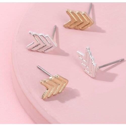 2020 Cute Small Antique Gold Chevron Earrings Studs for Women Fashion Arrow Stud Earrings Jewelry Wholesale