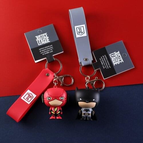 5pcs/lot Marvel Avengers Keychains Superman Character Batman Key Chains Cartoon Keyring For Car Bag Cartoon Flash Black Panther